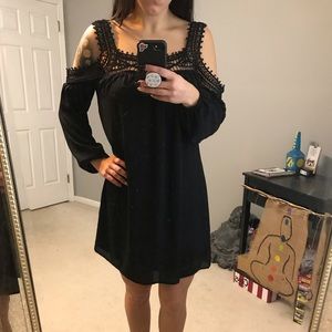 Lace Cold Shoulder Flowy Dress